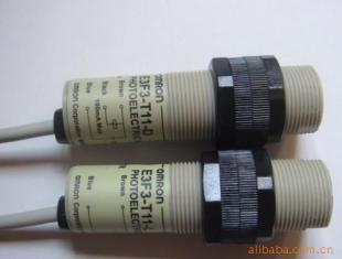 歐姆龍E3Z系列光電開關(guān) 工業(yè)自動(dòng)化中的可靠傳感解決方案